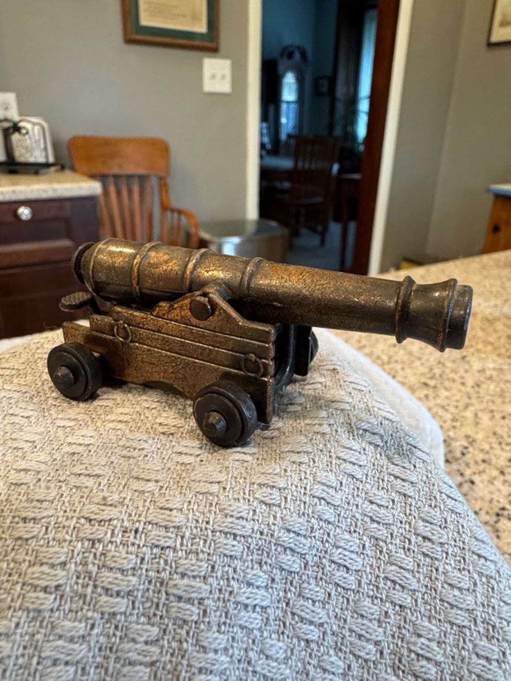 Antique-Style Decorative Cannon - Bronze Finish Pencil Sharpener